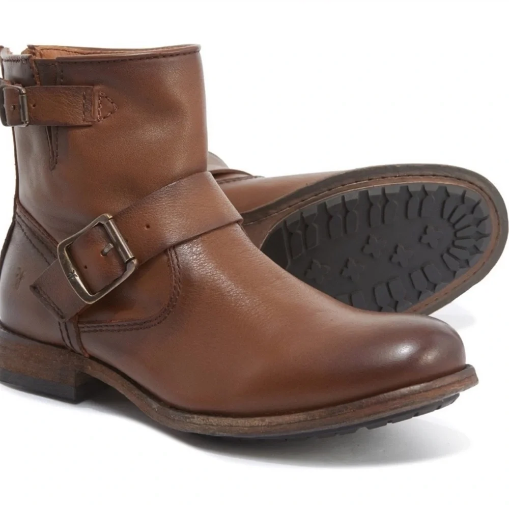Frye classic engineer